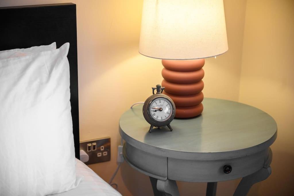Charming Luxury Apartment Peak District Матлок Екстериор снимка